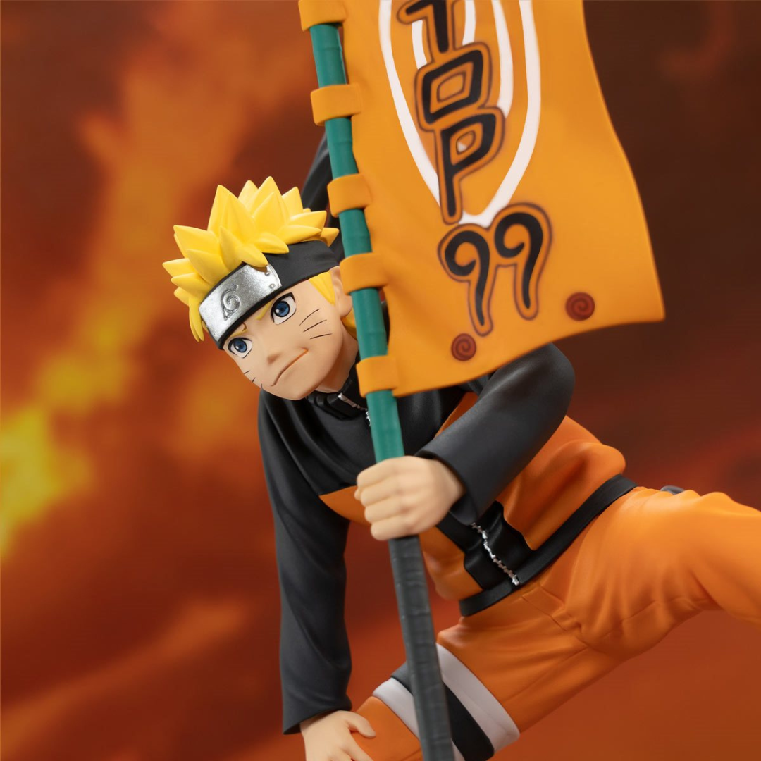 Naruto Uzumaki figure holding the Narutop99 Banner.